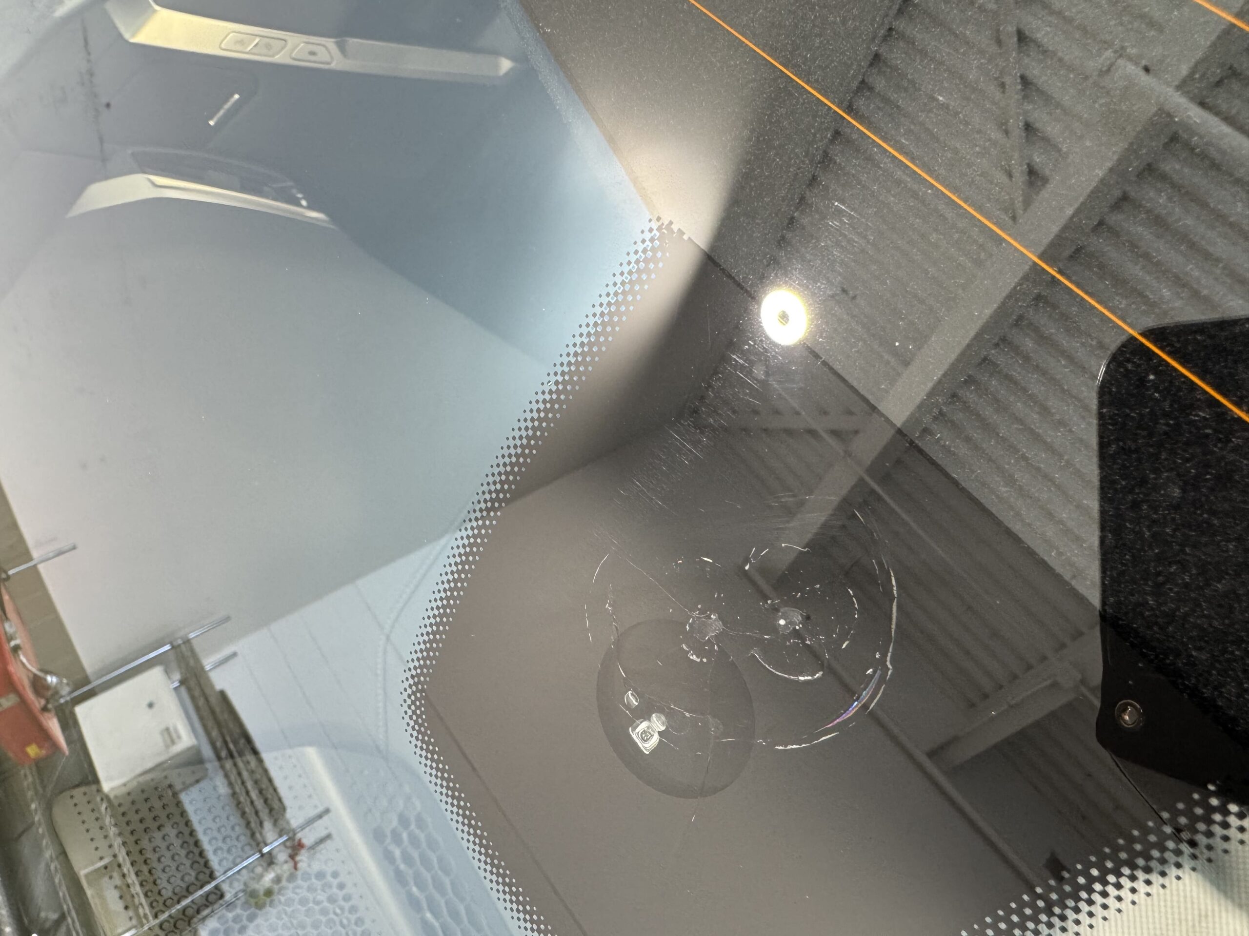 réparation pare-brise- Bmw à Montréal