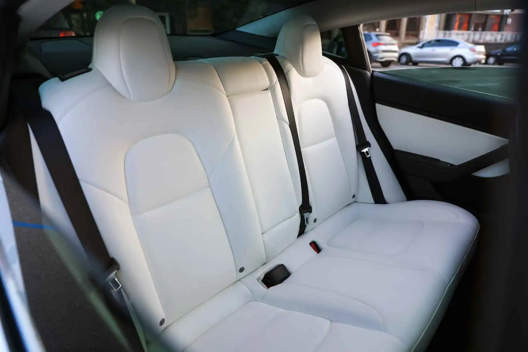 réparation siege auto en cuir montréal